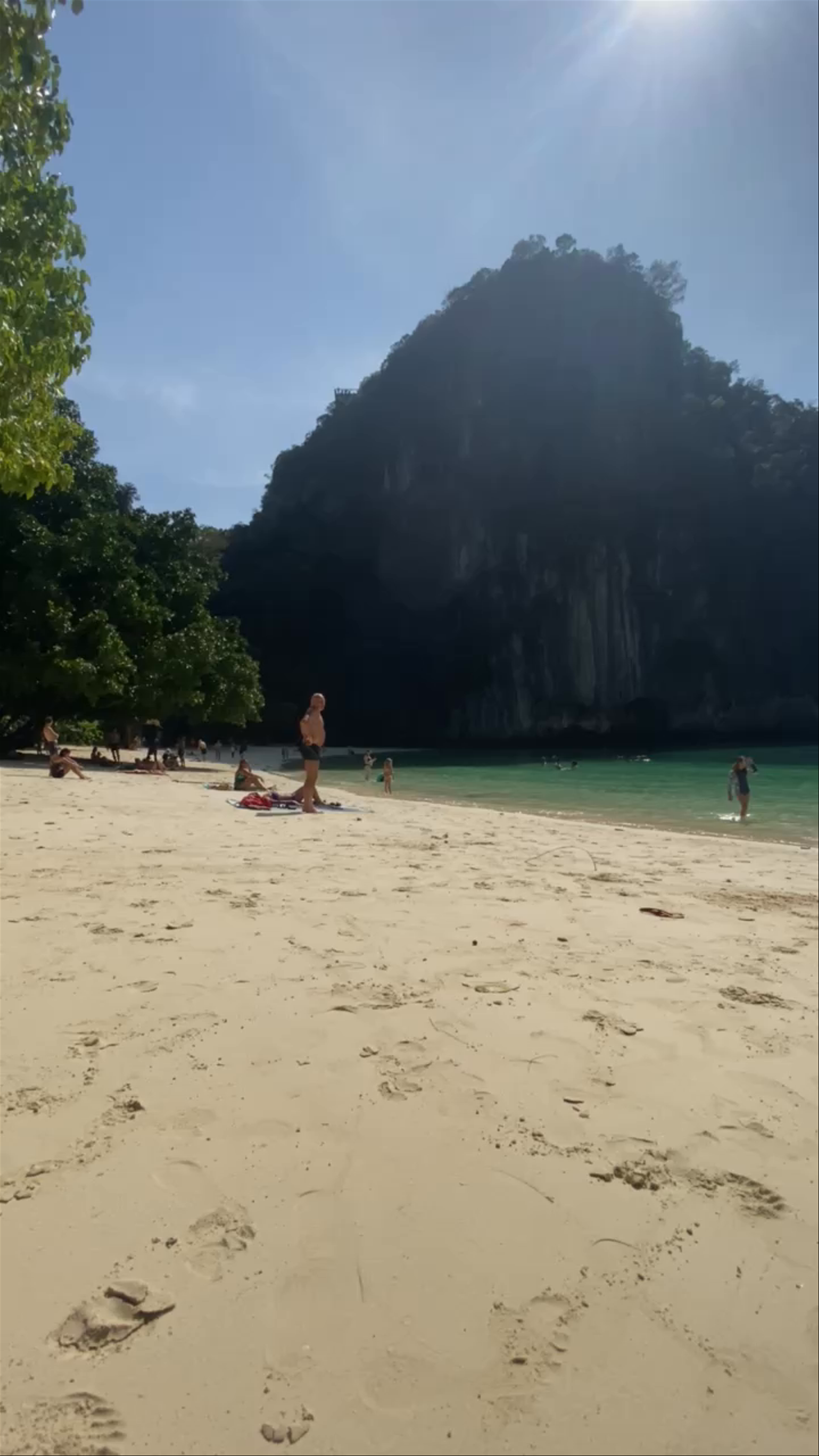 Hong Island