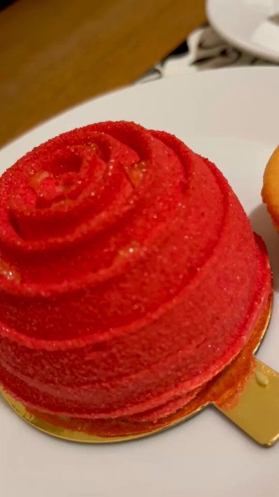 Maison Alyzée - LNY Peach - Bakeries Near Me - Burlingame, California