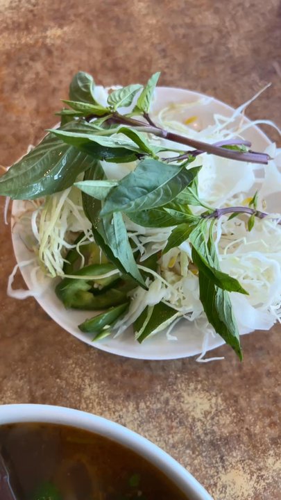 Pho Saigon - Bún bò Hu (regular) - wish their pork legs were tender! - Vietnamese Near Me - Austin, Texas