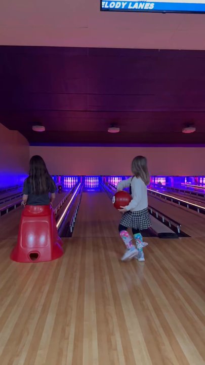 Melody Lanes - Bowling - Bowling Near Me - Brooklyn, New York