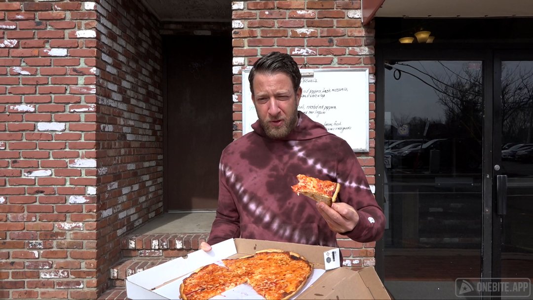 stoolpresidente's Pizza Review at Federici's Family Restaurant One Bite