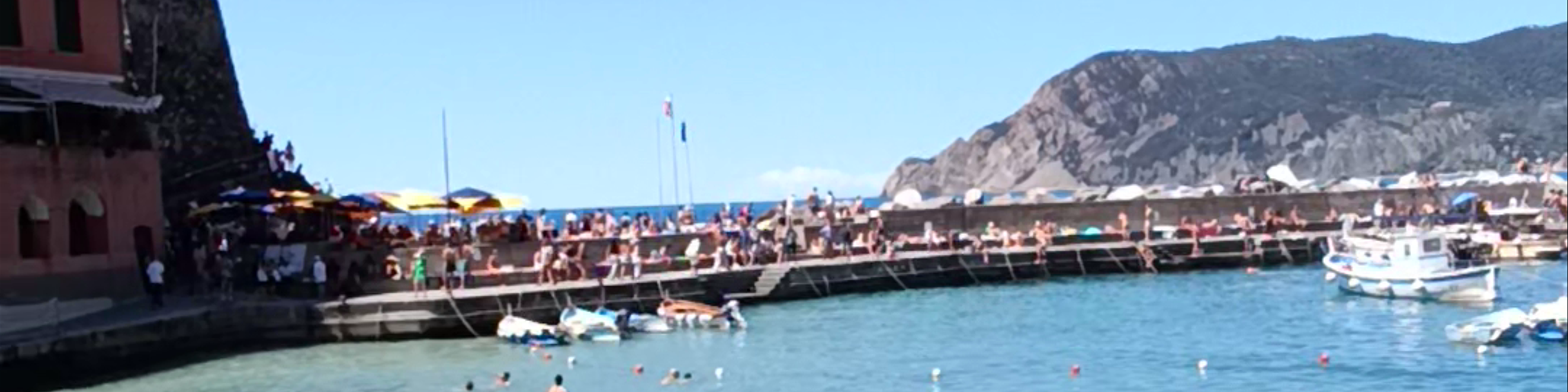 Vernazza Beach