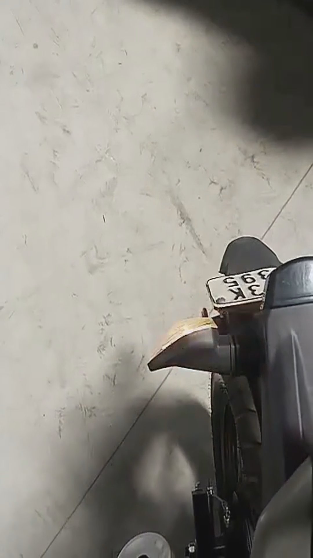 Walk-around video thumbnail