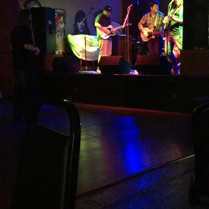 Lefty's Live Music - TWINS - Music Venues Near Me - Des Moines, Iowa