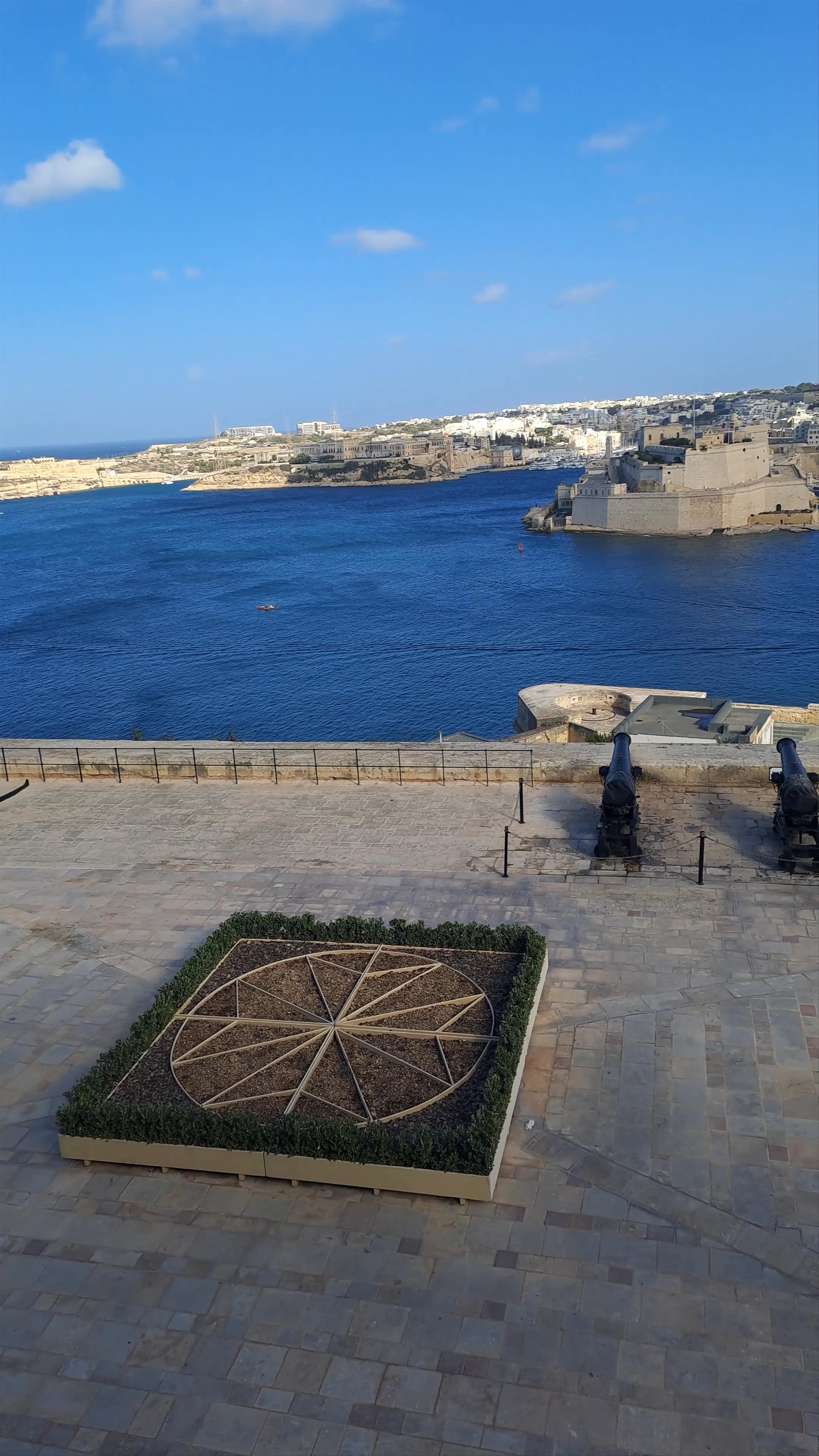 Upper Barrakka Gardens