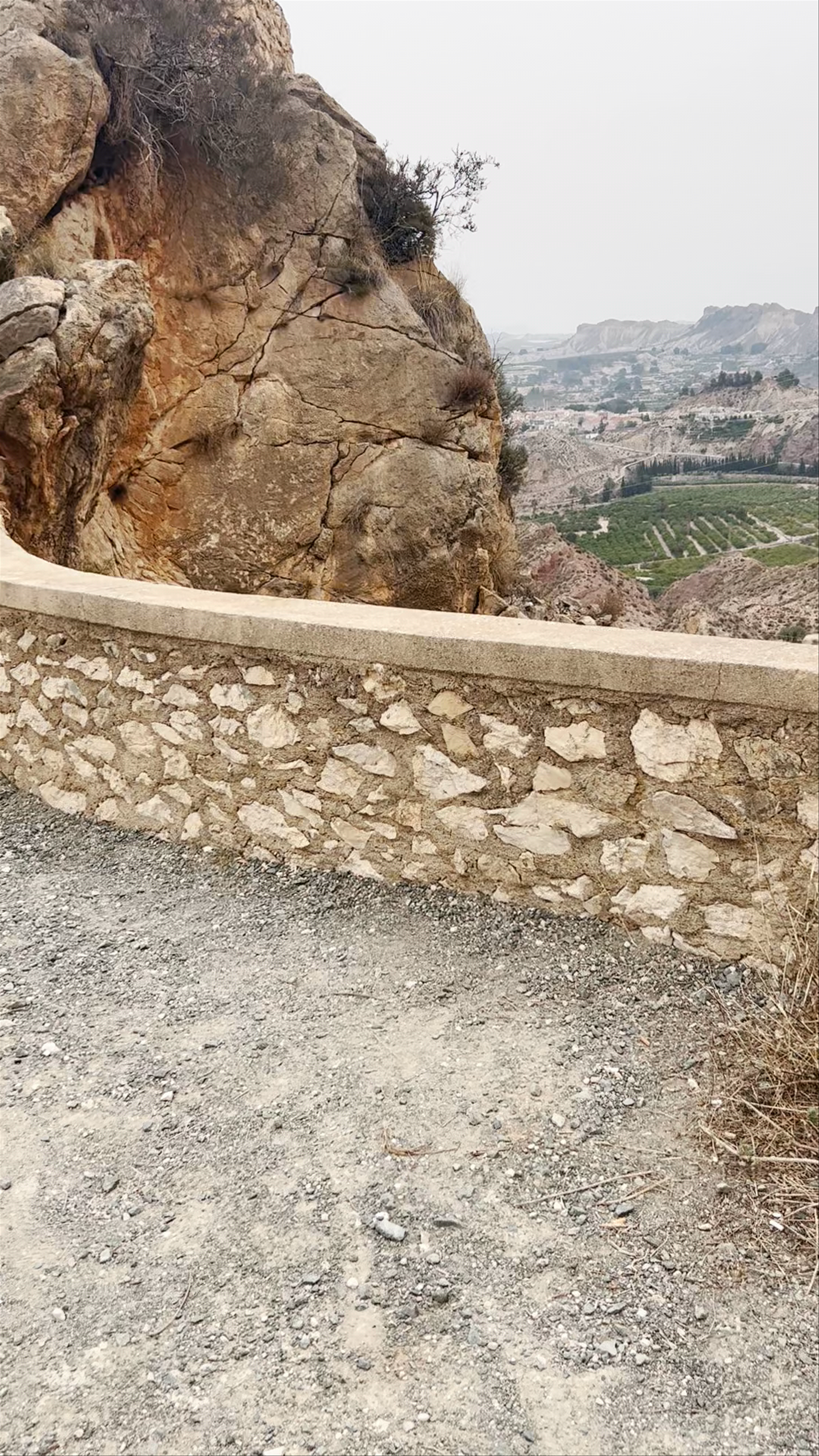 Mirador de Franco: Scenic Mountain Lookout in Ojós, Spain