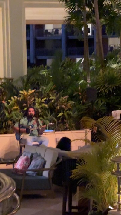 Botero Lounge - live music :) - Lounges Near Me - Kihei, Hawaii