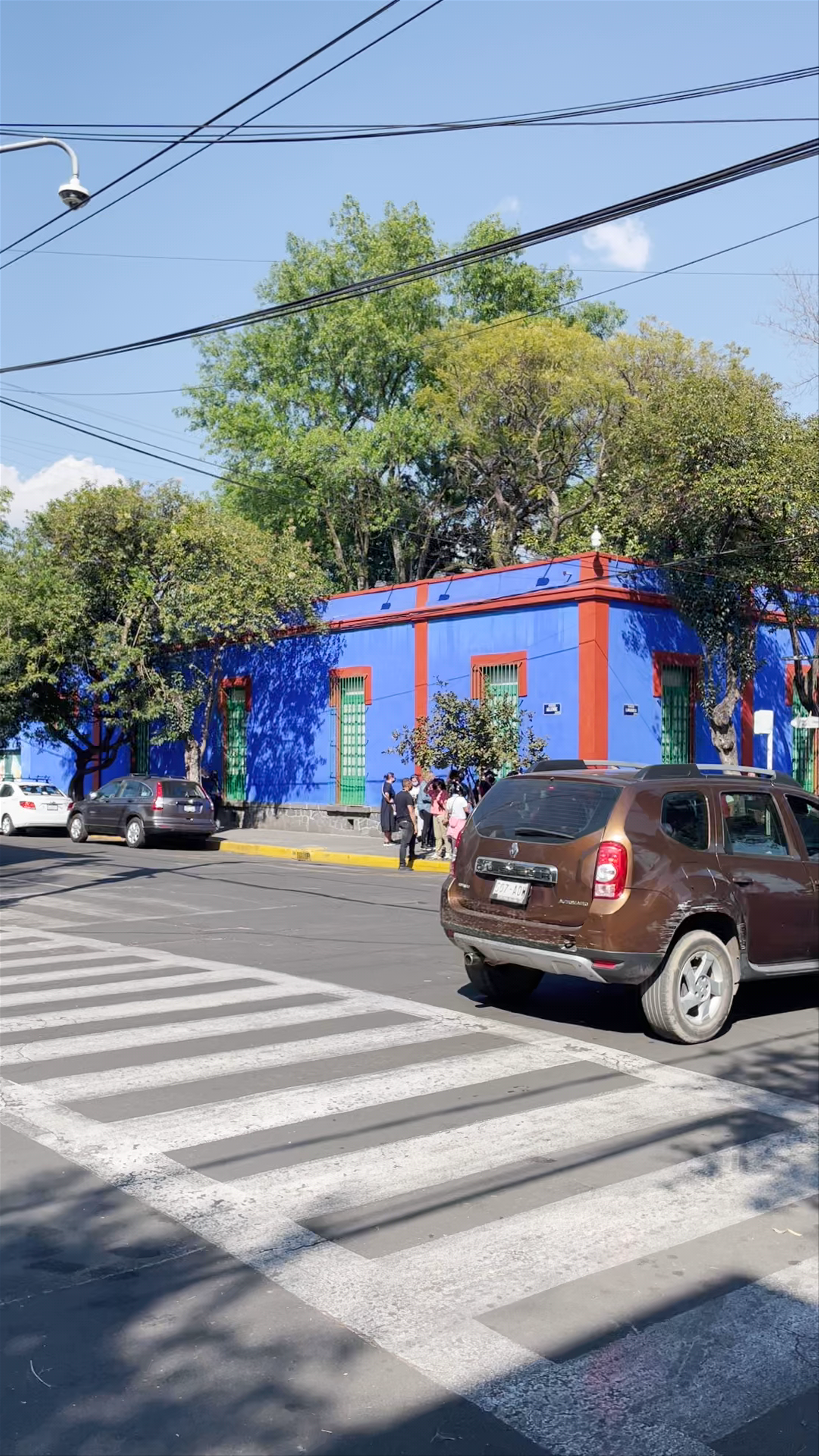 Frida Kahlo Museum: Vibrant Cultural Landmark in Mexico City