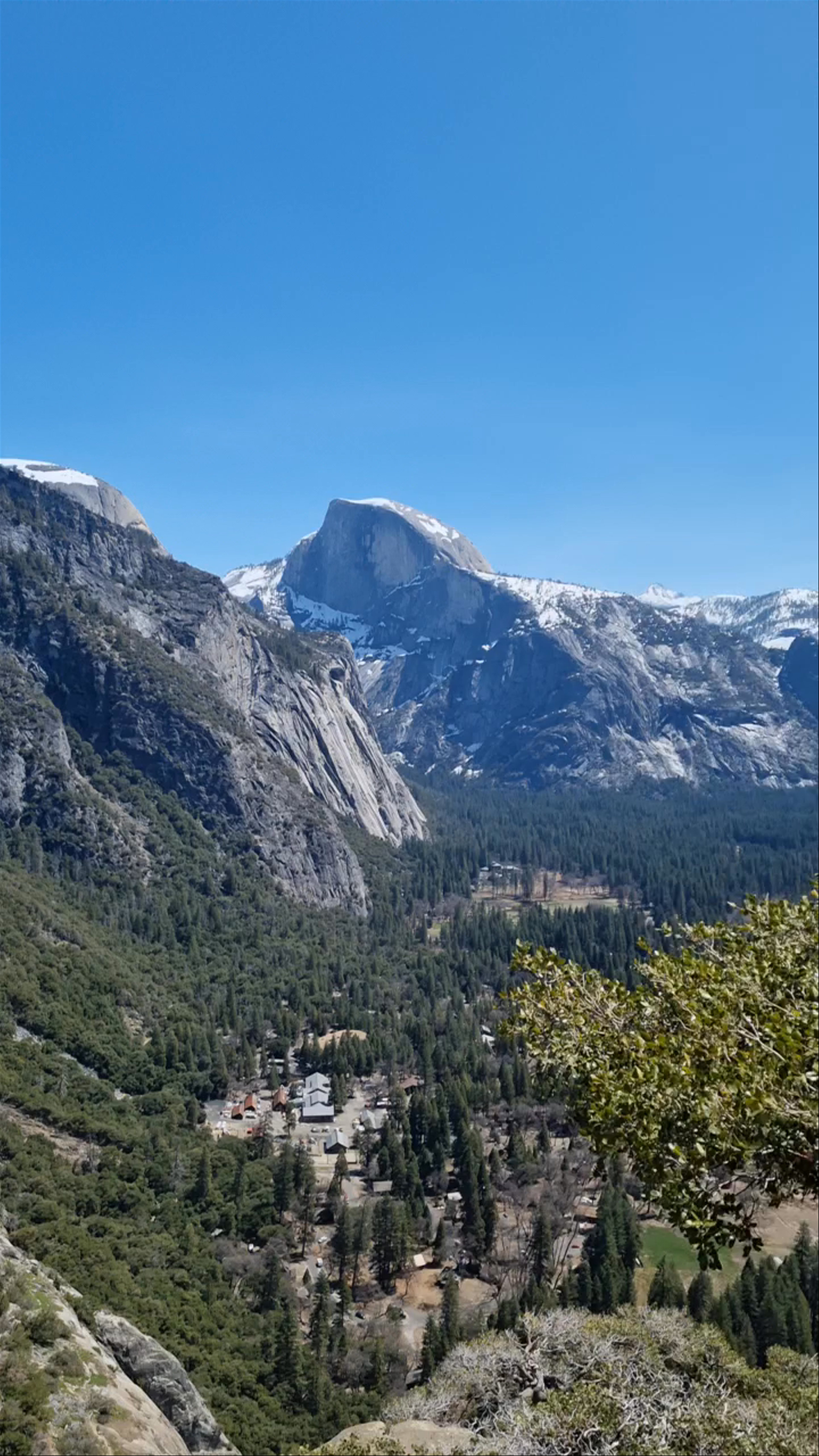 Upper Yosemite Falls Trail: Majestic Views in Yosemite National Park