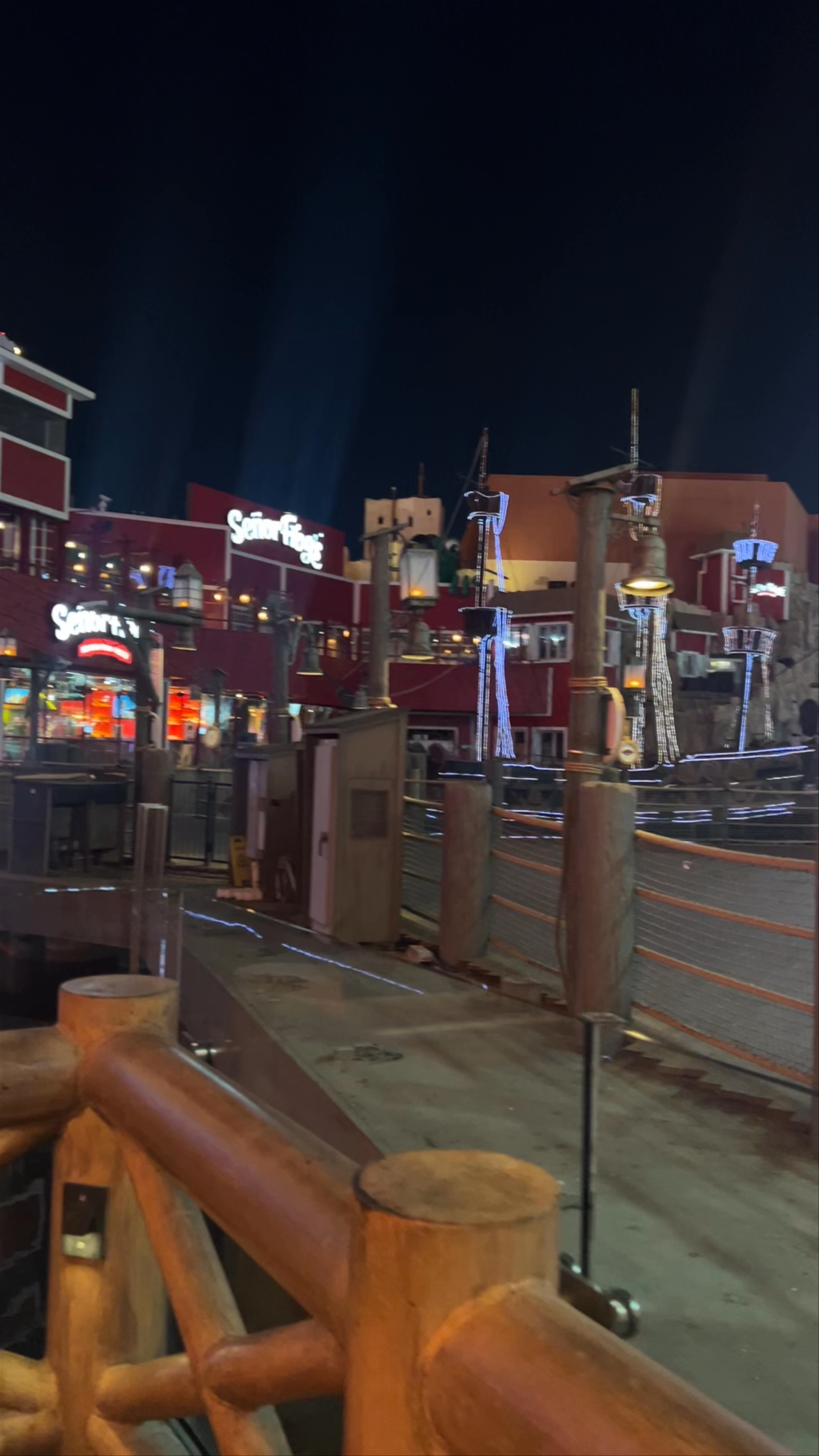 Treasure Island Las Vegas: Night Lights & Pirate Adventure on the Strip