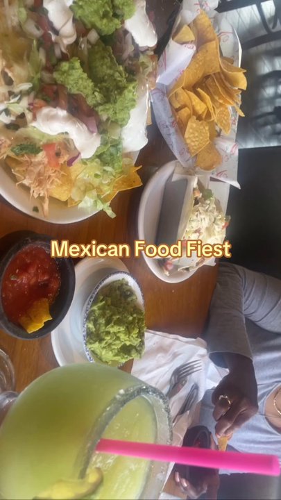Cozumel - Fantastic Foodie Place - Mexican Near Me - Cleveland, Ohio