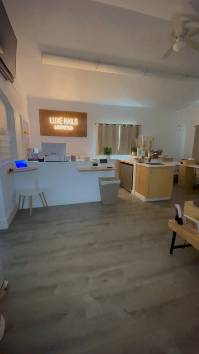 Luxe Nails & Esthetics - Nail Salons Near Me - Redding, California