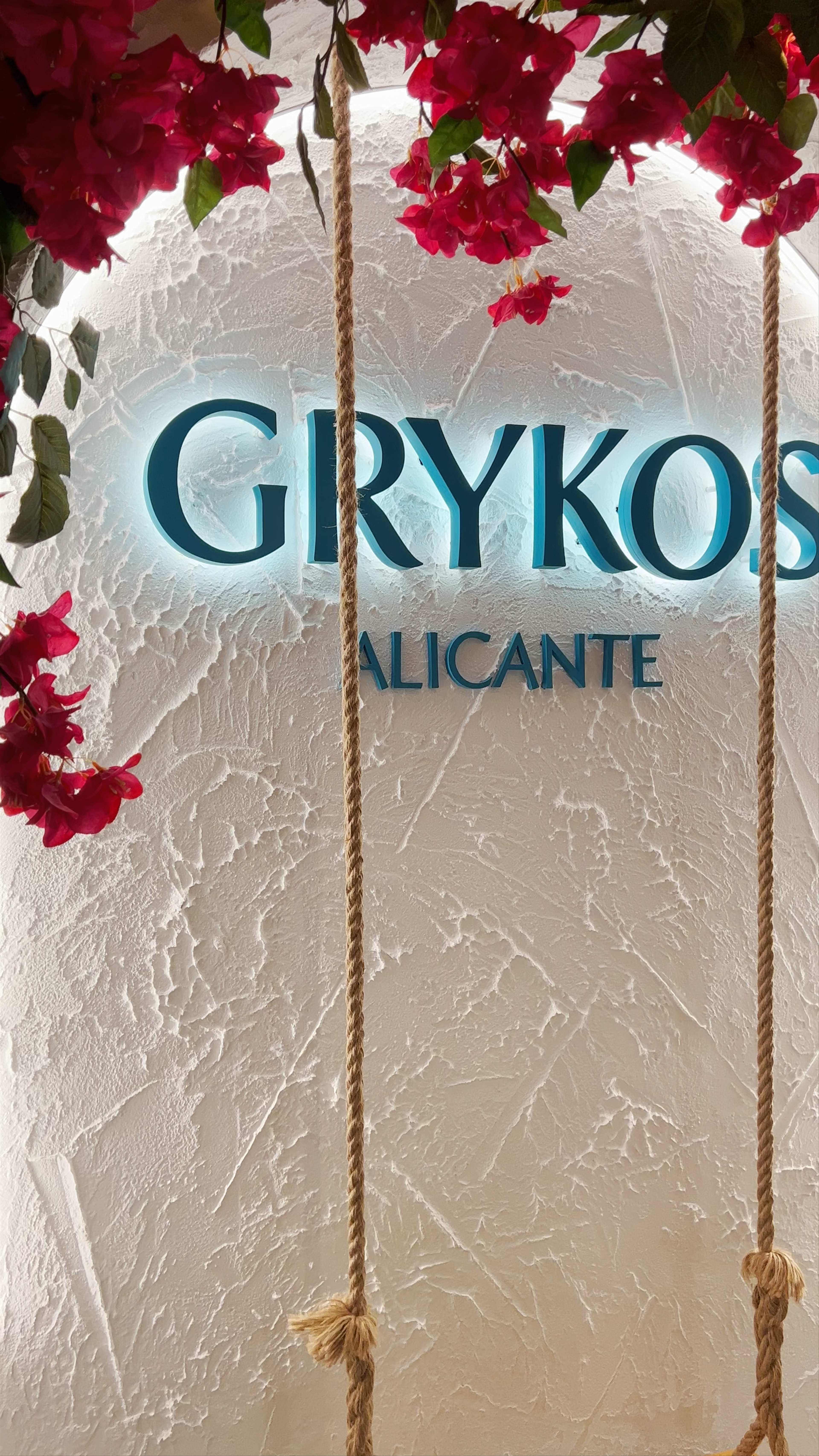 GRYKOS GREEK FROZEN YOGURT