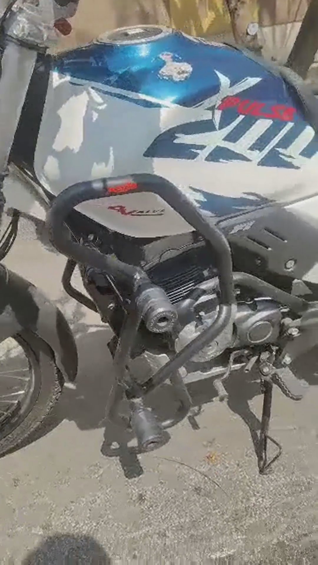 Walk-around video thumbnail