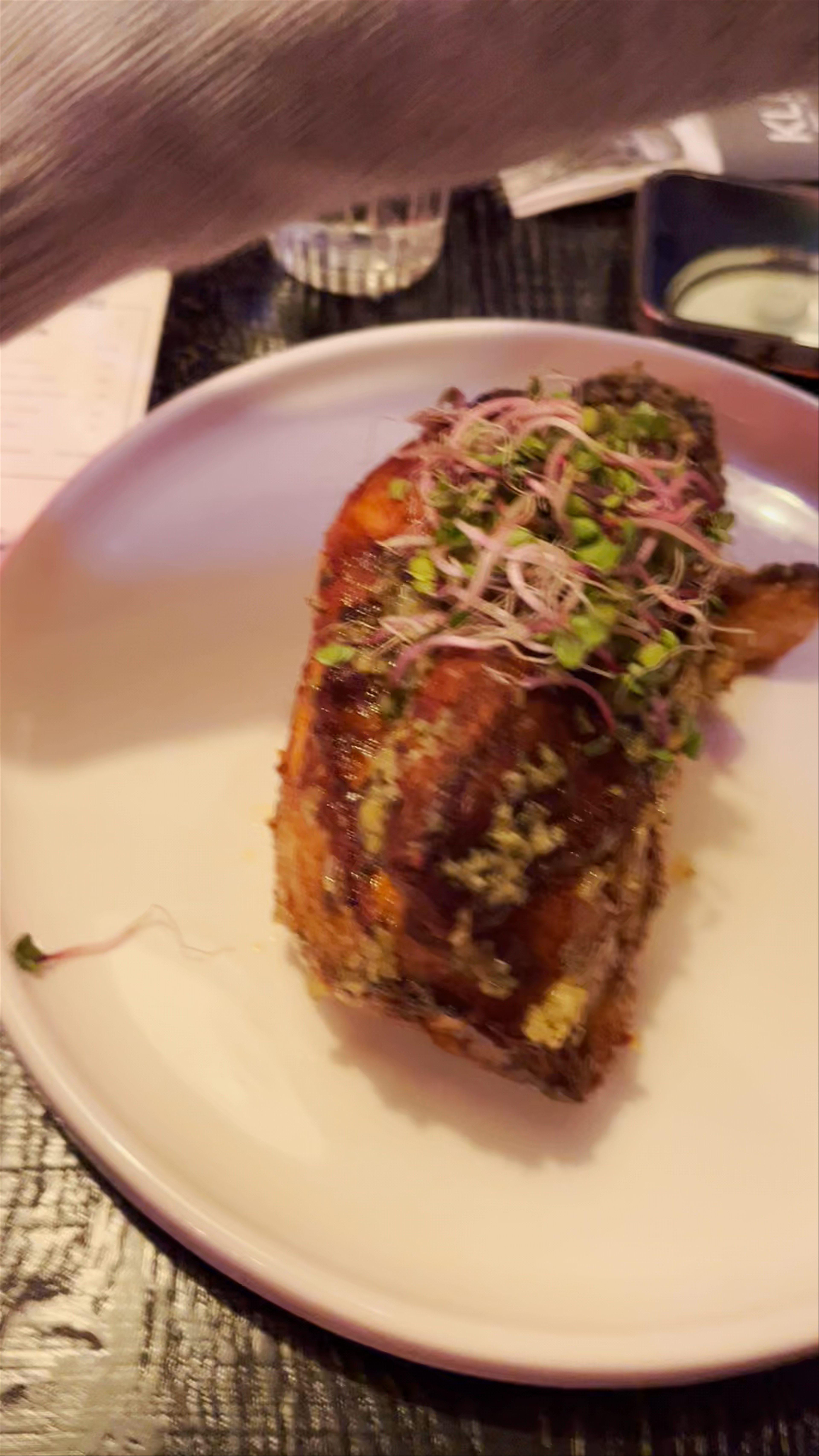 Cozy Dining Experience with Gourmet Grilled Chicken in Utrecht