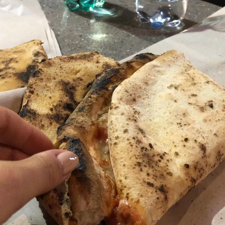Pizza a Portafoglio - Opening the pizzas! - Pizza Near Me - Naples, NA