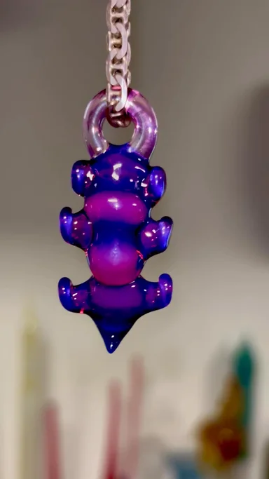 Preview pic of Small Royal Jelly stylized spine segment pendant