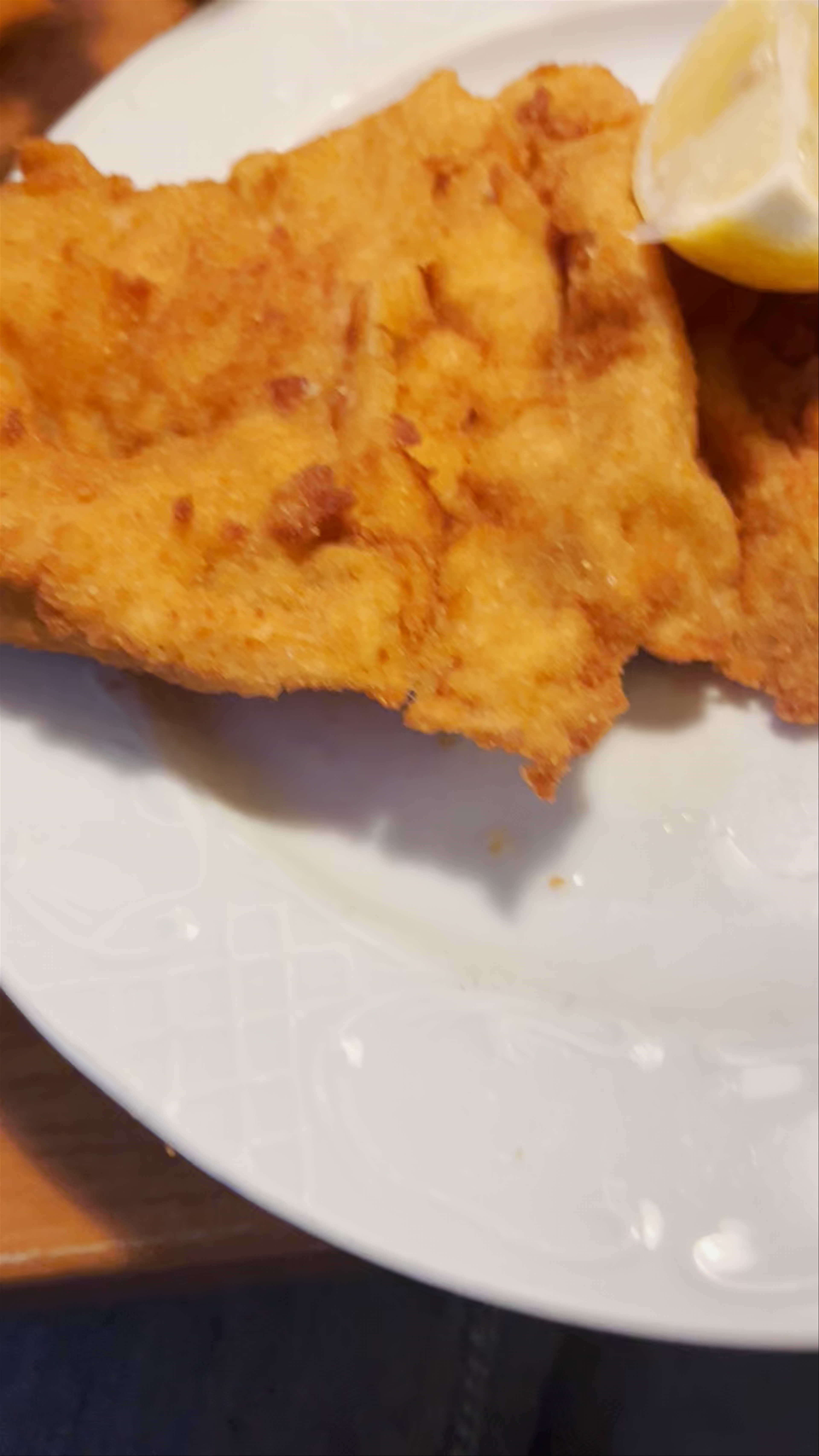 Reinthaler's Beisl: Classic Viennese Schnitzel Experience in Vienna