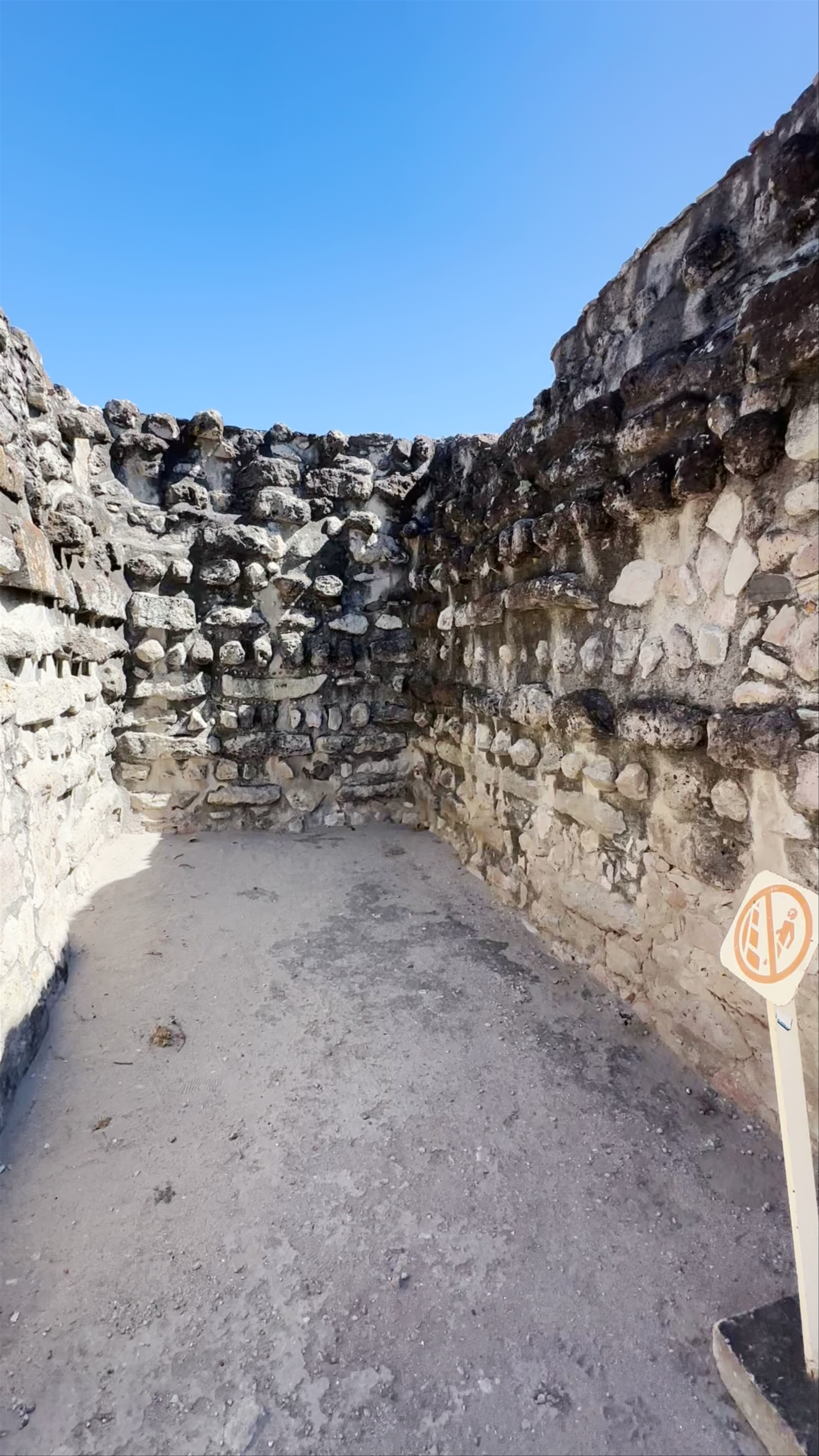 Grupo de las Columnas (Z.A. de Mitla)