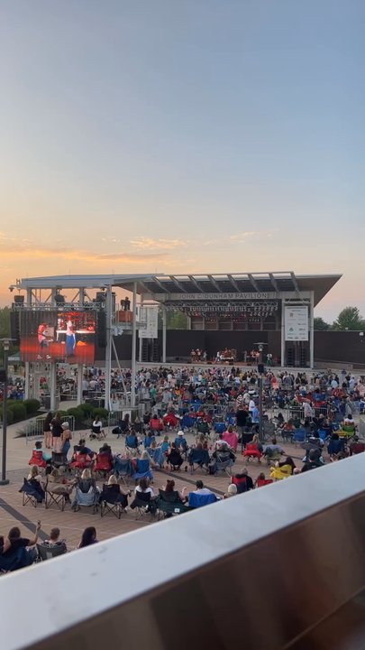 RiverEdge Park - Fun outdoor event. - Parks Near Me - Aurora, Illinois