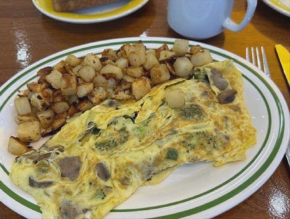 Yellow Yolk Pompano - Mmm.. So good. - Breakfast & Brunch Near Me - Pompano Beach, Florida