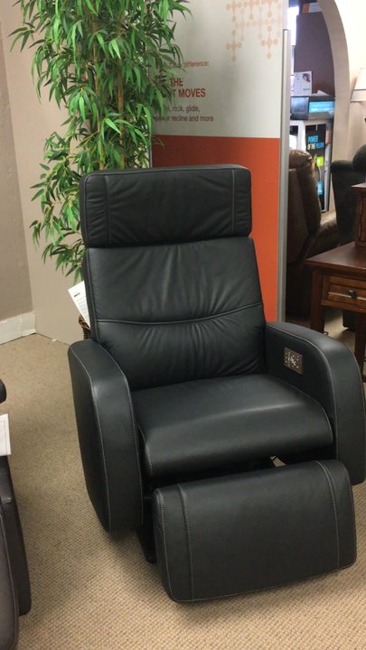 HomeWorld Hilo - They have a nice selection of massage chairs. - Furniture Stores Near Me - Hilo, Hawaii