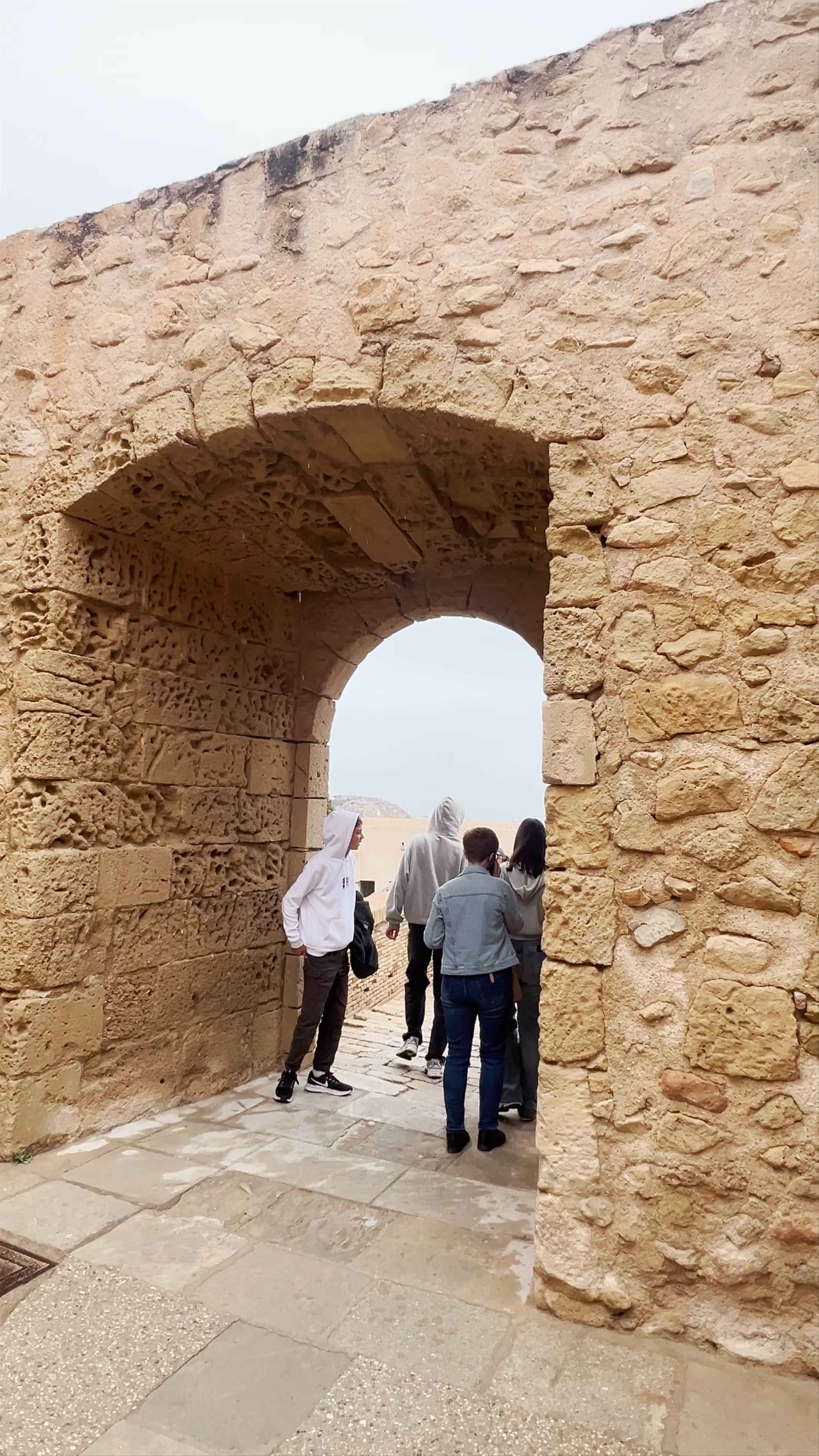 Explore Castell de Santa Bàrbara: Alicante’s Historic Hilltop Fortress