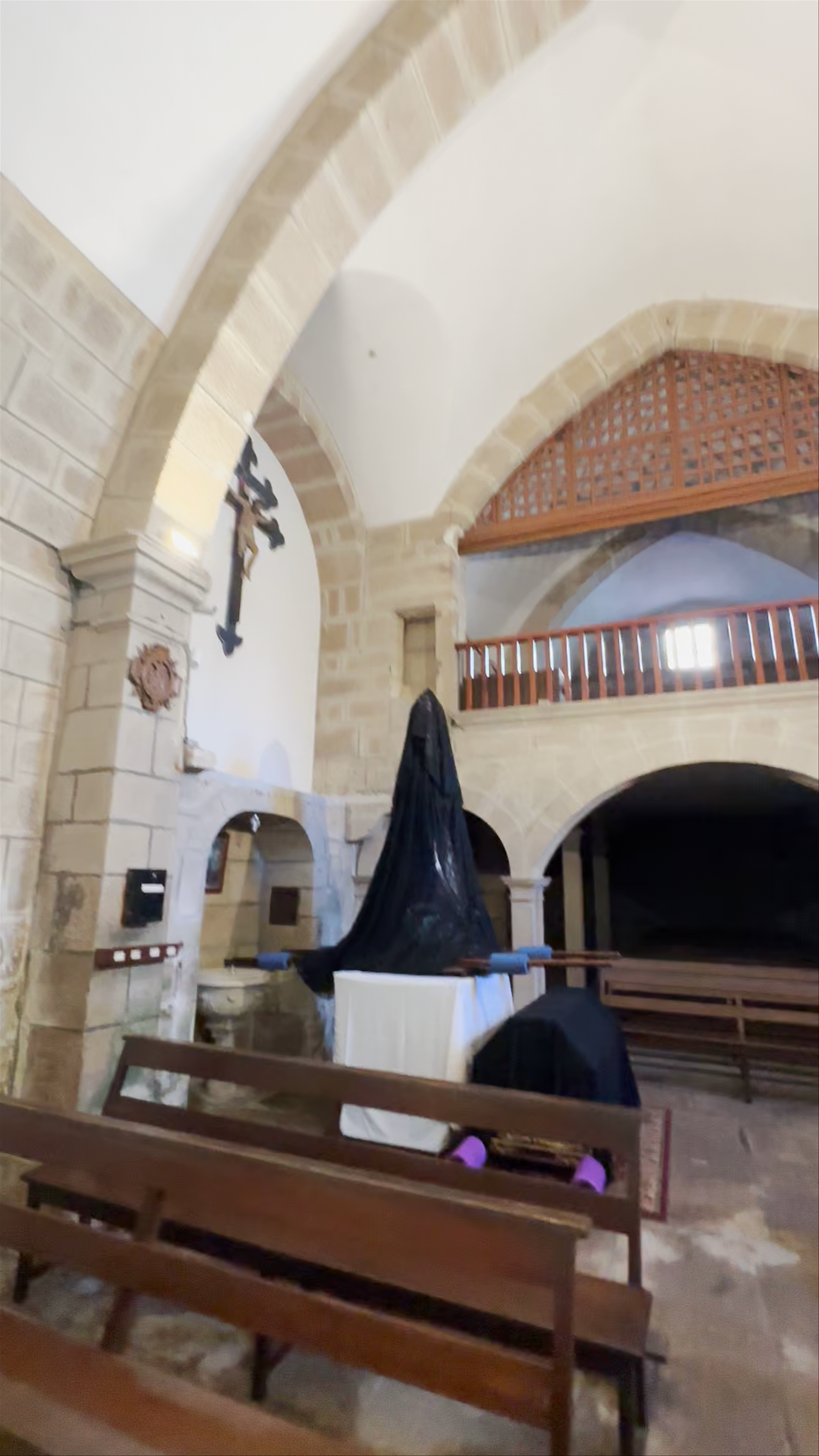Convento de Vilavella: Mystical Serenity in Redondela, Spain