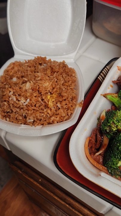 Panda House - Broccoli  chicken with fried rice,  chicken fried rice  shrimp  fried rice  & salt & pepper wings. - Chinese Near Me - Spring Valley, California