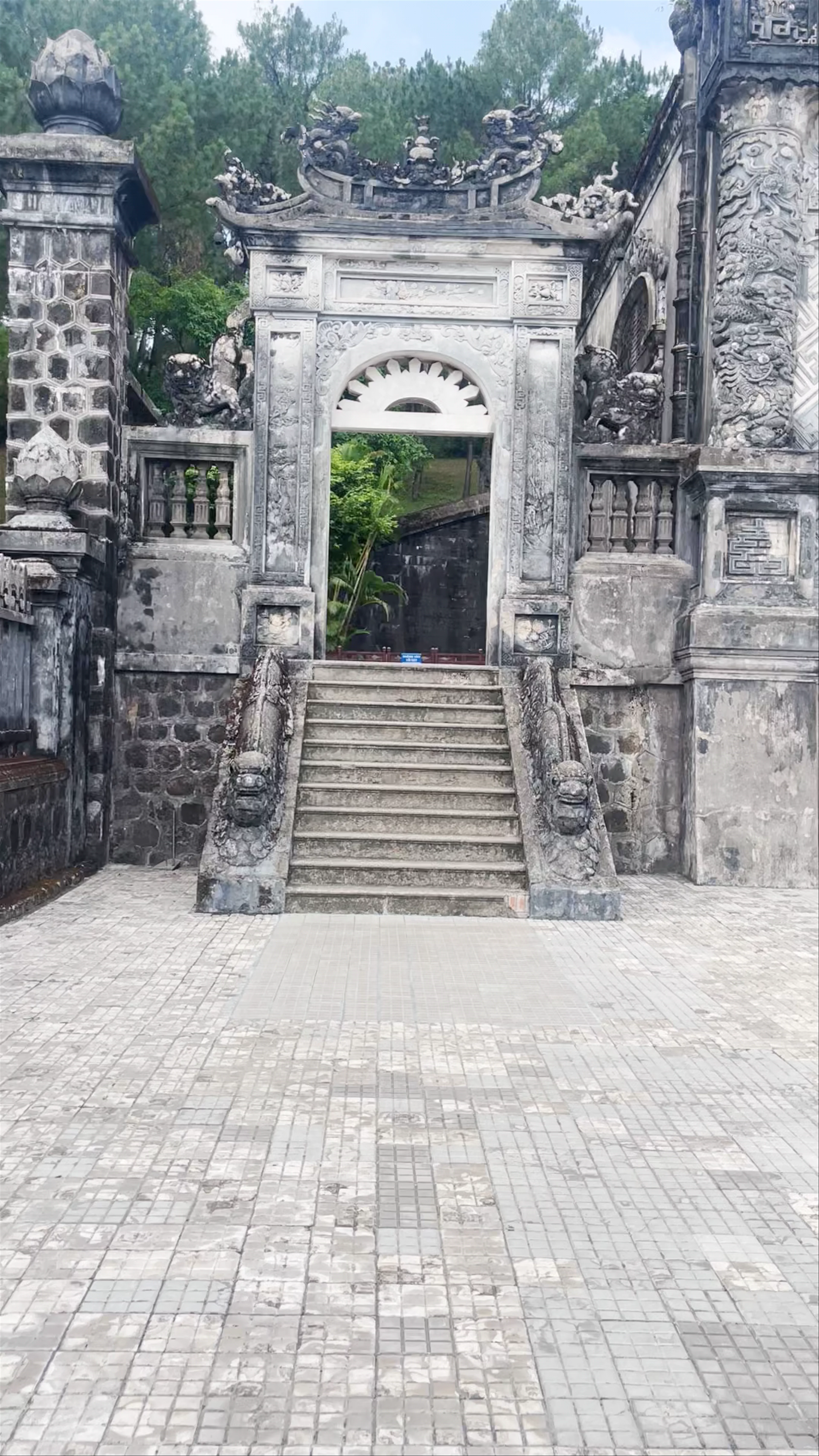 Lăng Khải Định