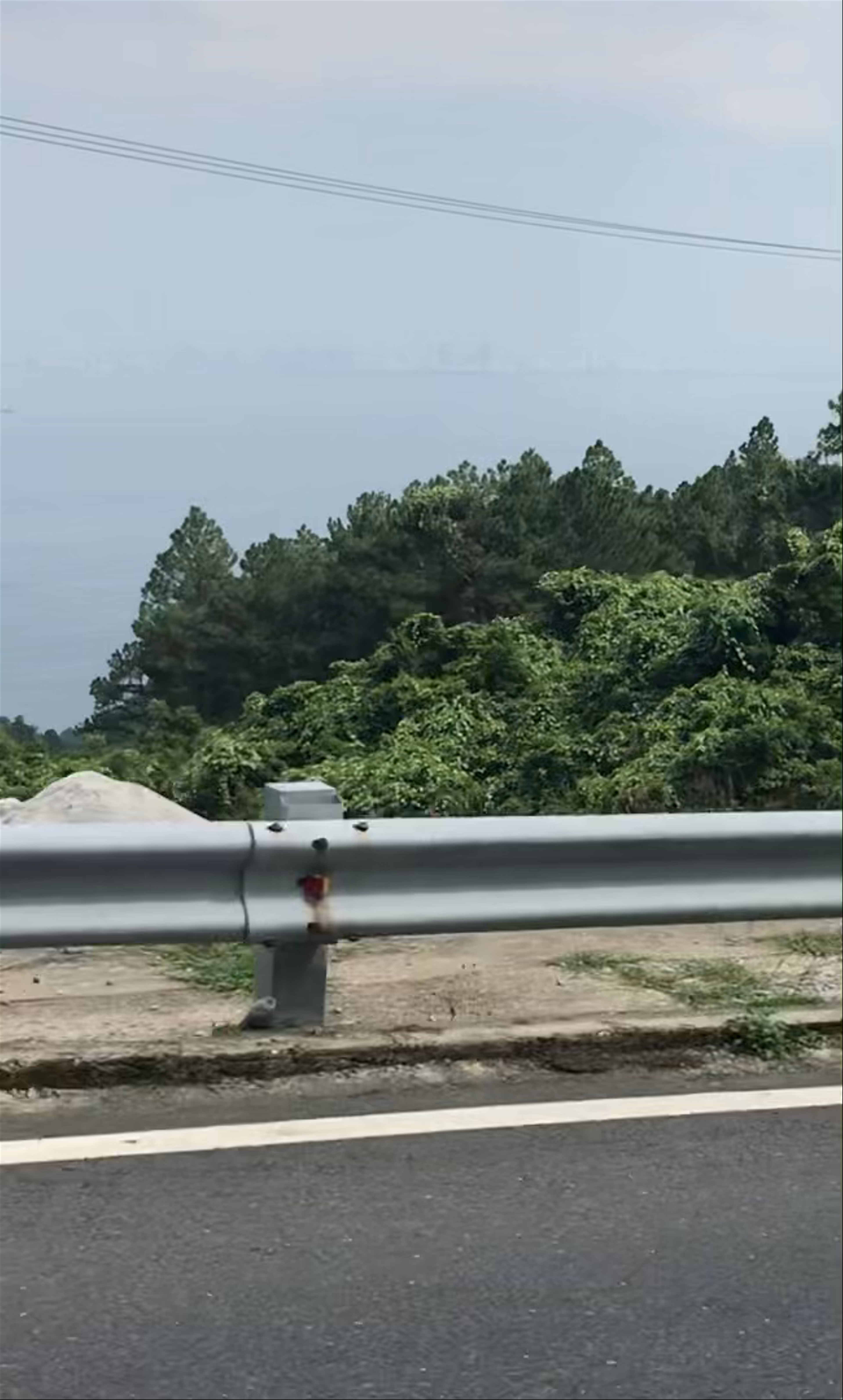 Hải Vân Pass: Breathtaking Coastal Road in Central Vietnam