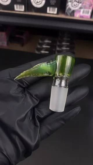 Preview pic of Magizle 18mm 4-Hole Bowl Slide