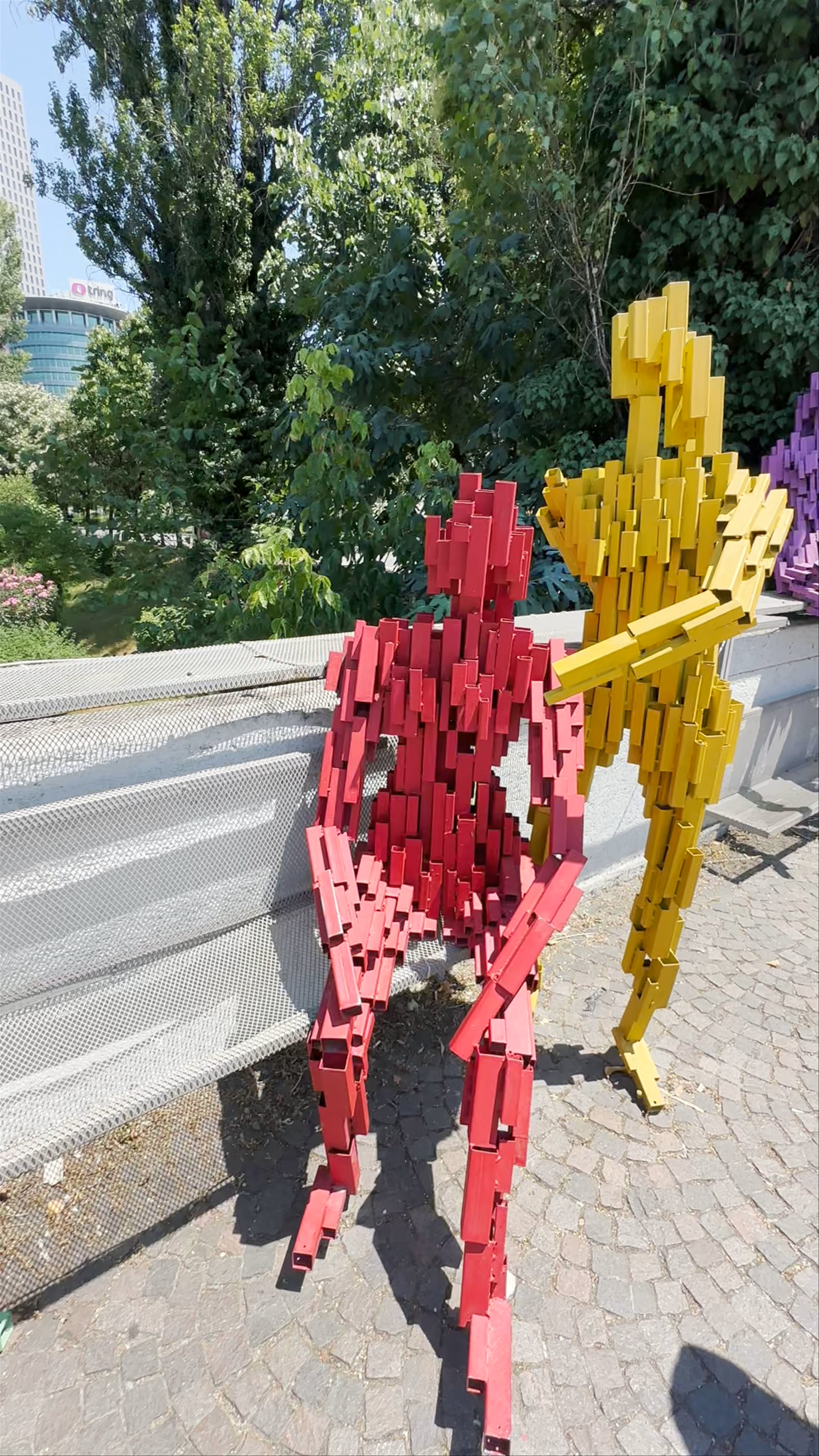 Modern art "steel people"