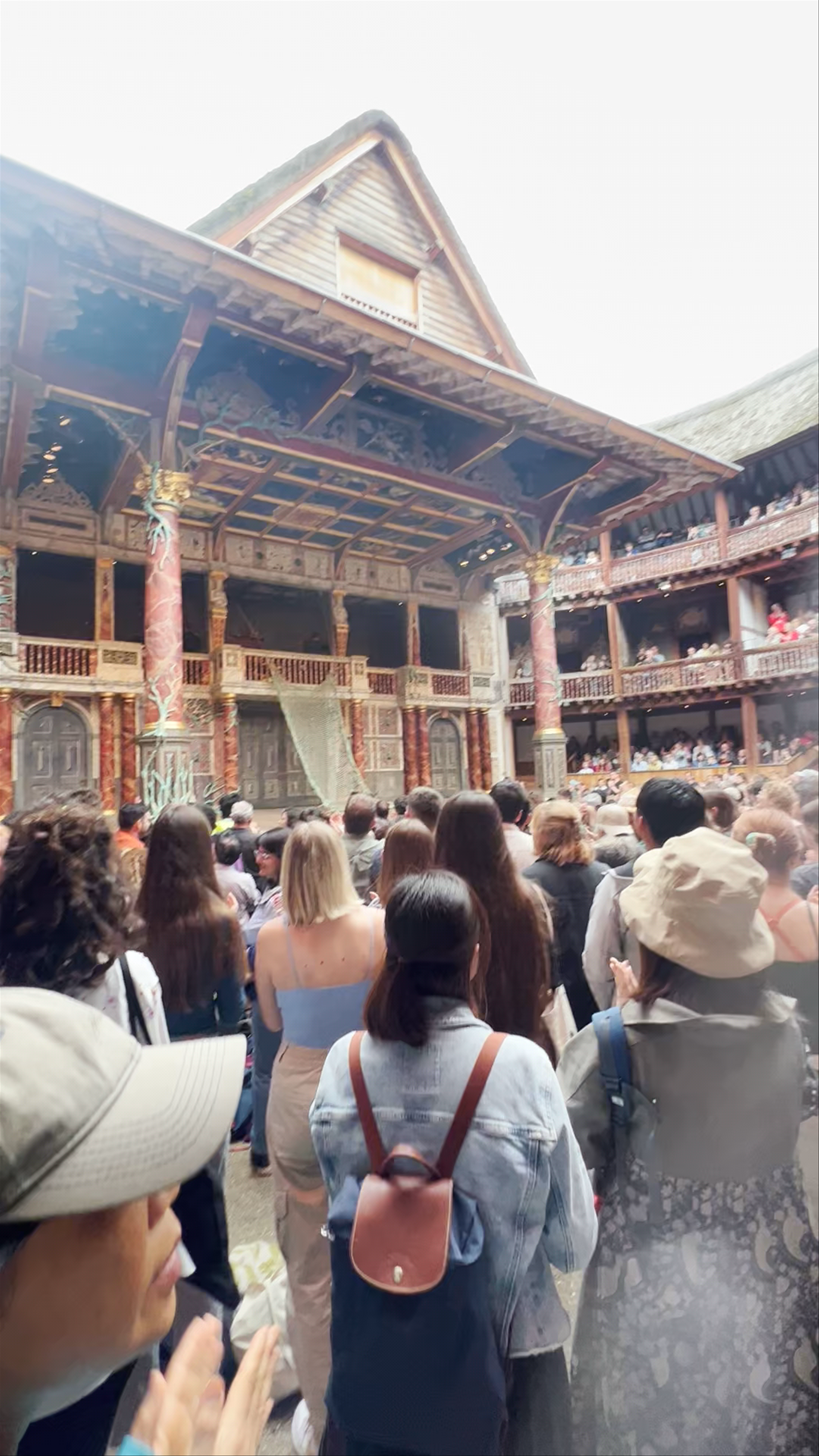 Immersive Theater Experience at Shakespeare's Globe in London