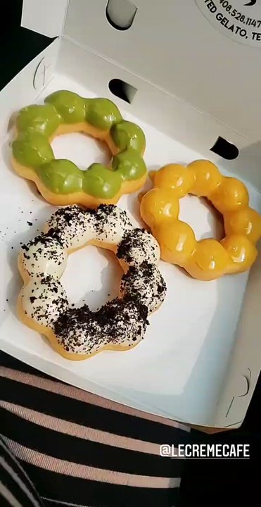 Le Creme - Matcha, passion fruit, and cookies & cream mochi donuts - Desserts Near Me - San Jose, California