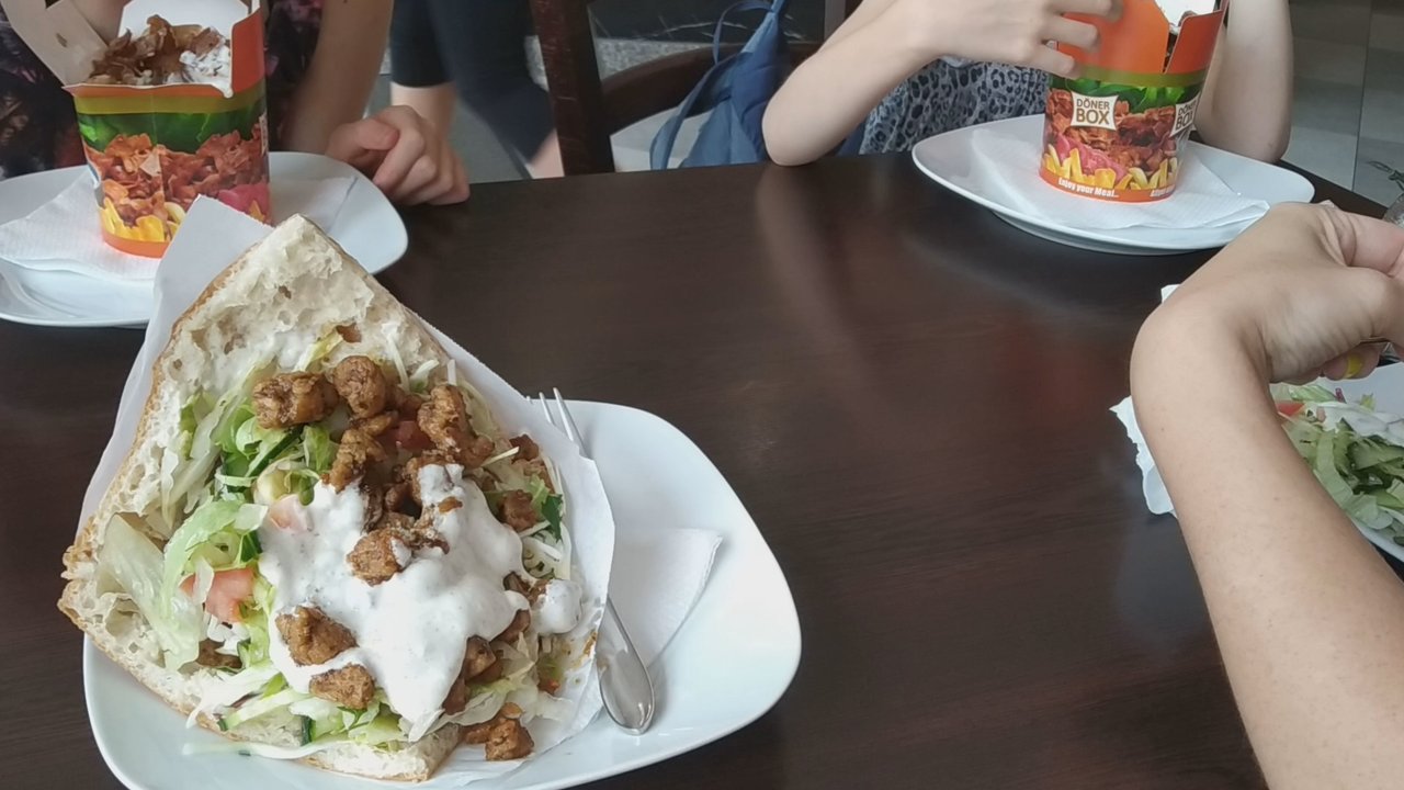 Peperoni - Restauracja turecka Peperoni - Kebab Near Me - Görlitz, SN