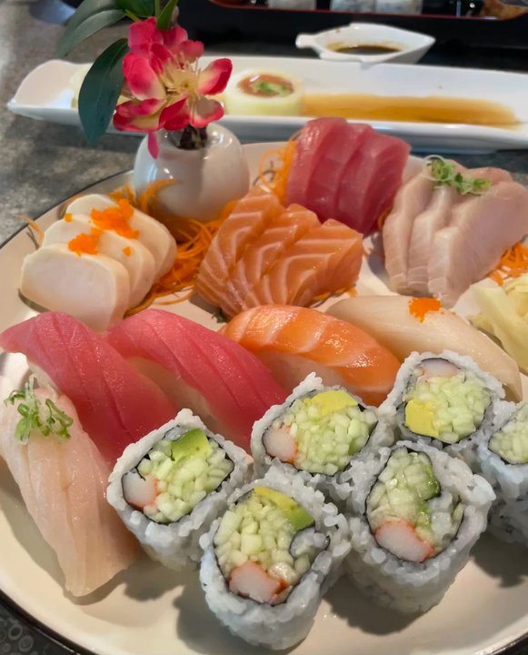 Osaka Sushi 2 - Thumbs up! - Japanese Near Me - Old Bridge, New Jersey