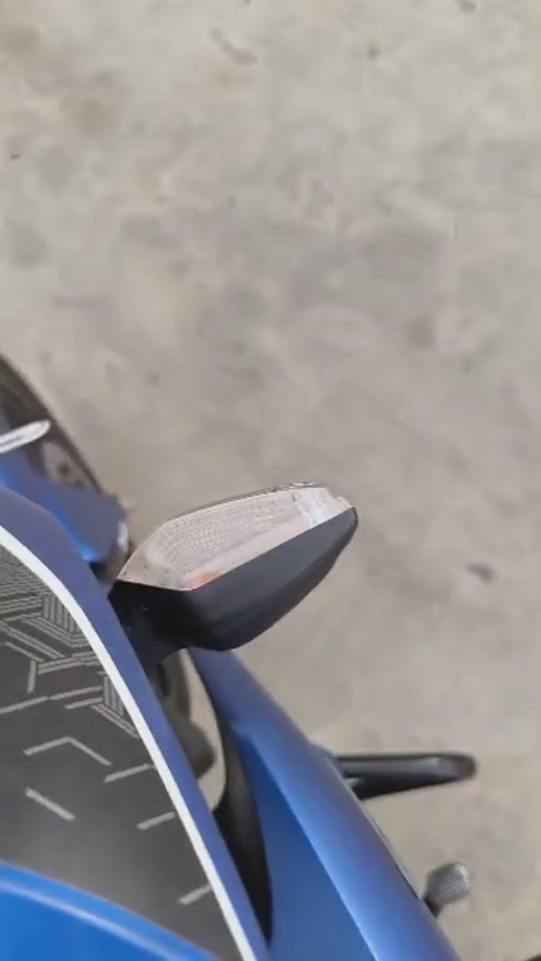 Walk-around video thumbnail