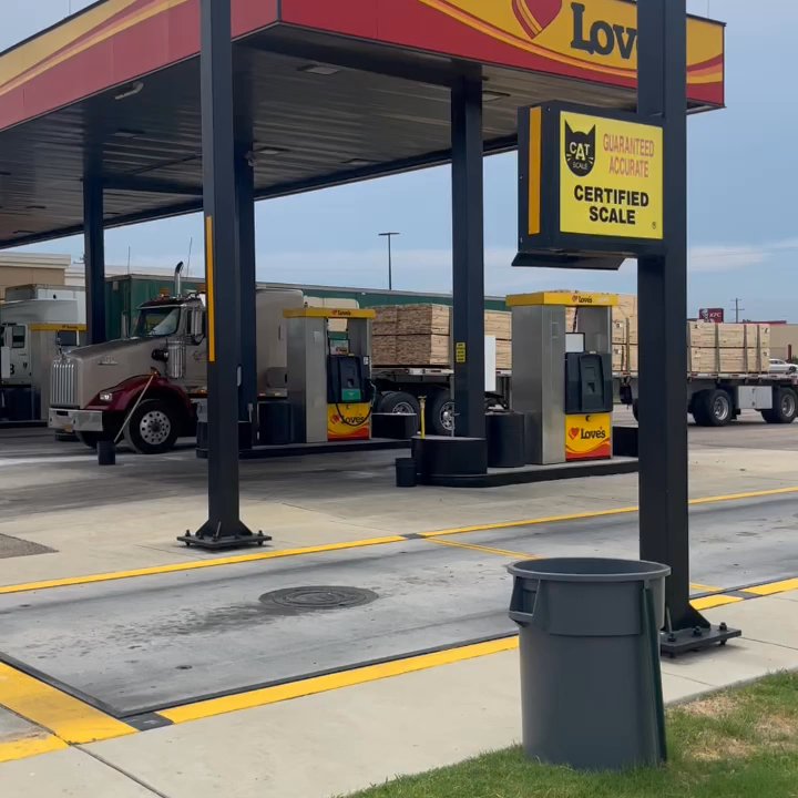 Love's Travel Stop - Convenience Stores Near Me - West Point, Mississippi