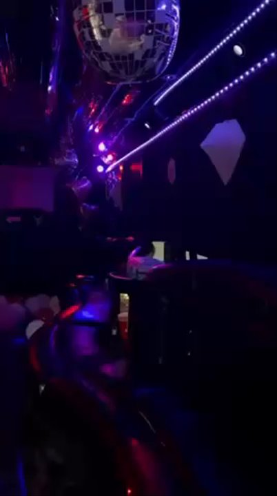 LimoVenture - Bus interior for up to 25 passengers - Party Bus Rentals Near Me