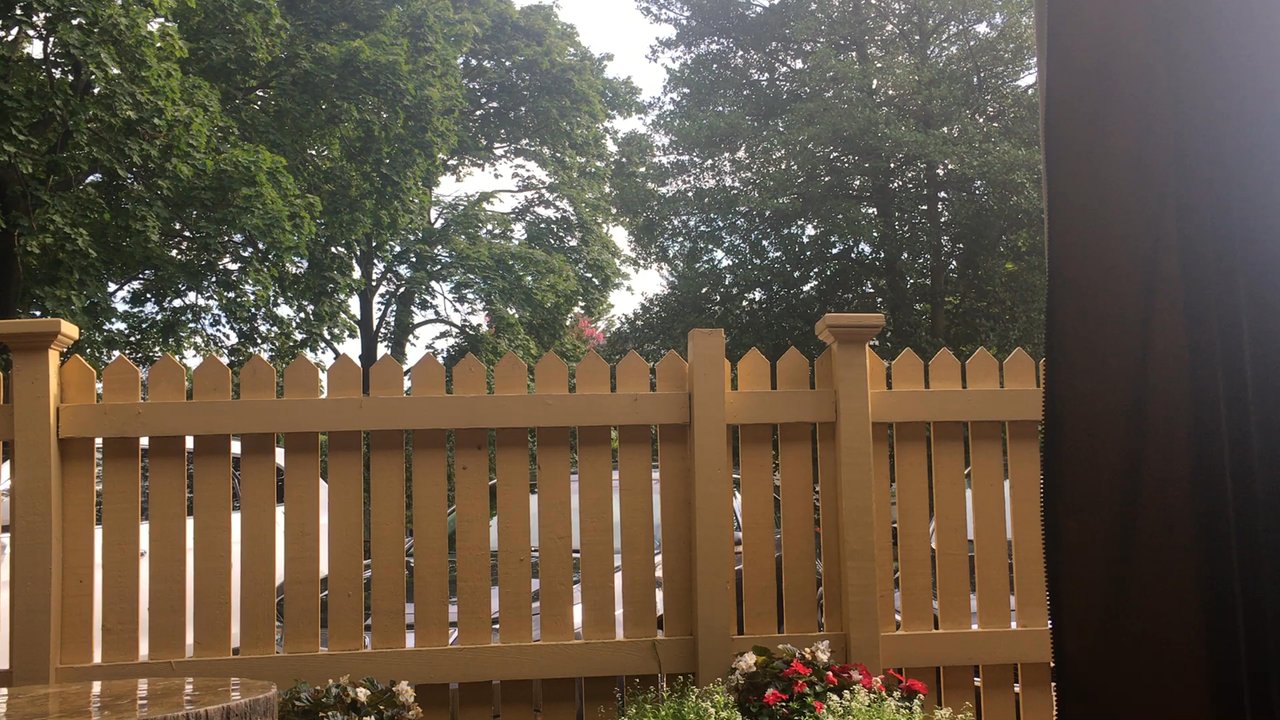 Vin 909 - Outside patio - New American Near Me - Annapolis, Maryland