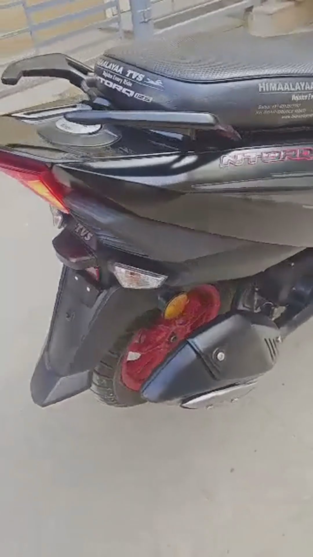 Walk-around video thumbnail