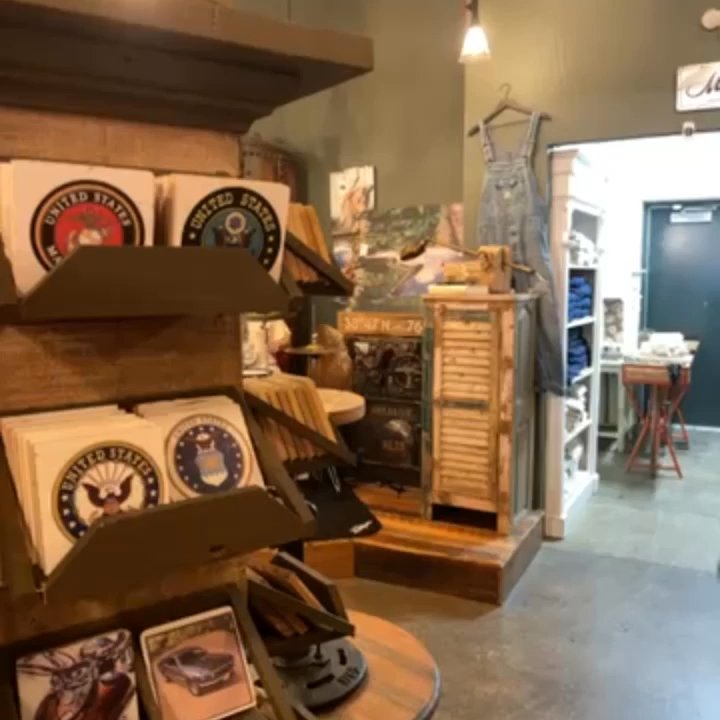 Reclaimed - Antiques Near Me - Saint Michaels, Maryland