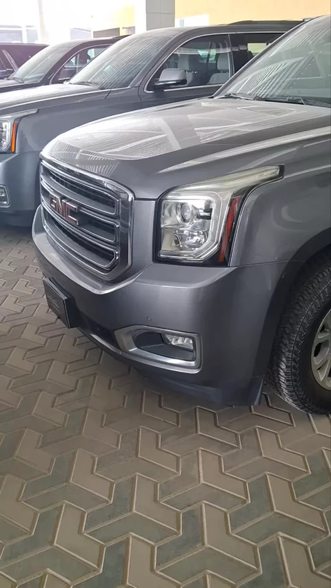 GMC Yukon SLE 2018