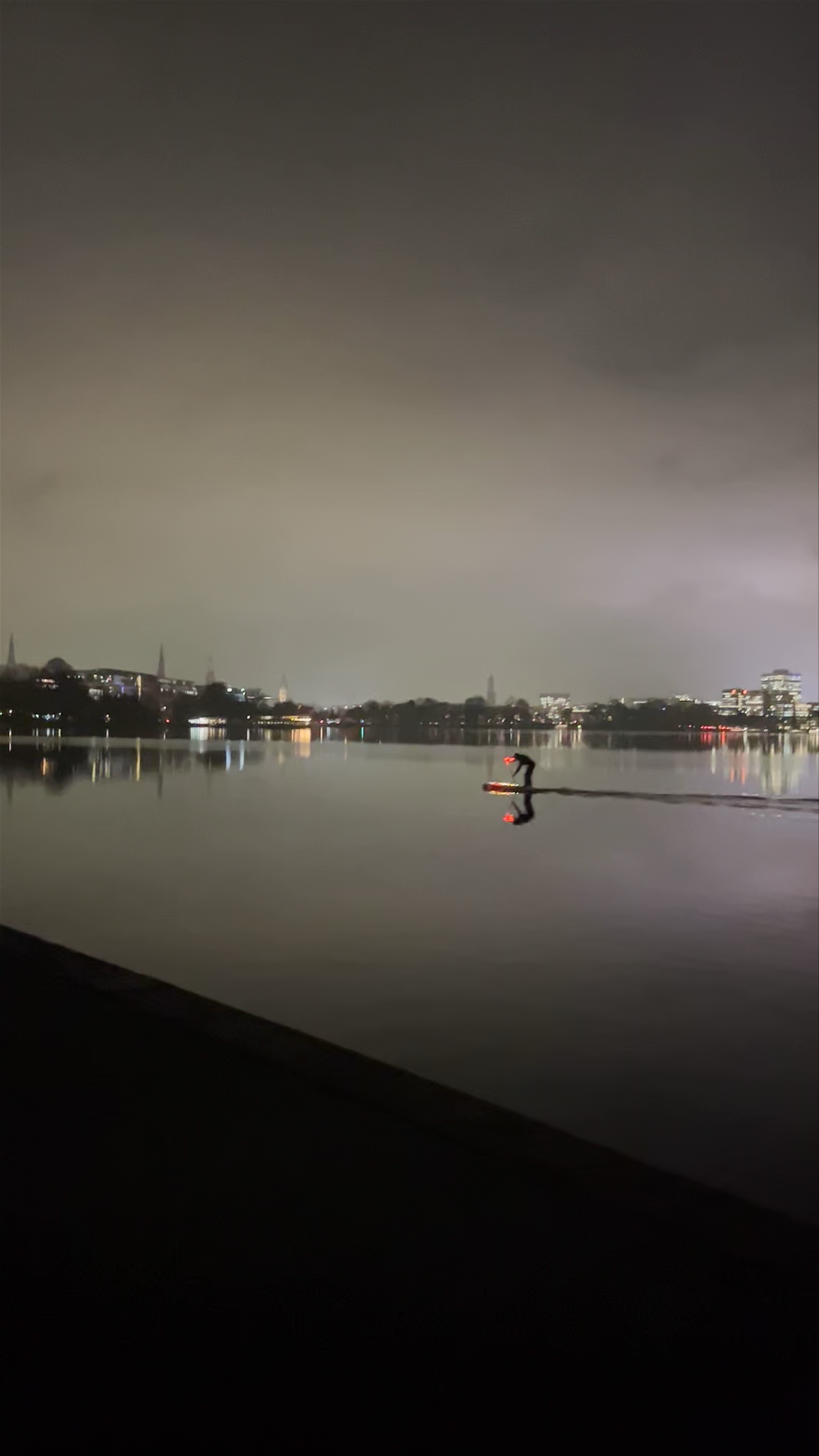 Evening Paddleboarding on Bojenmann Alster, Hamburg