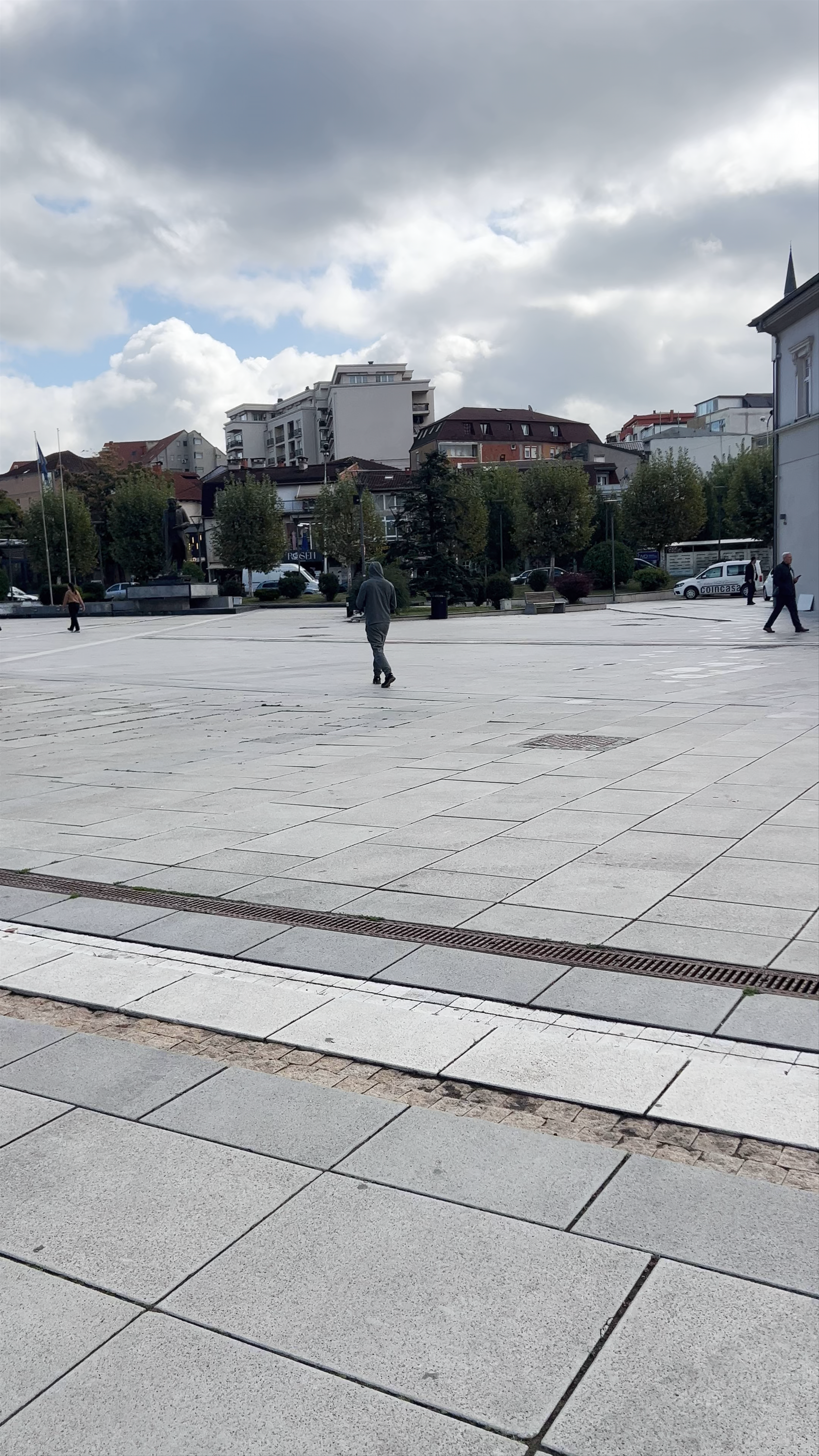 Sheshi "Skënderbeu"