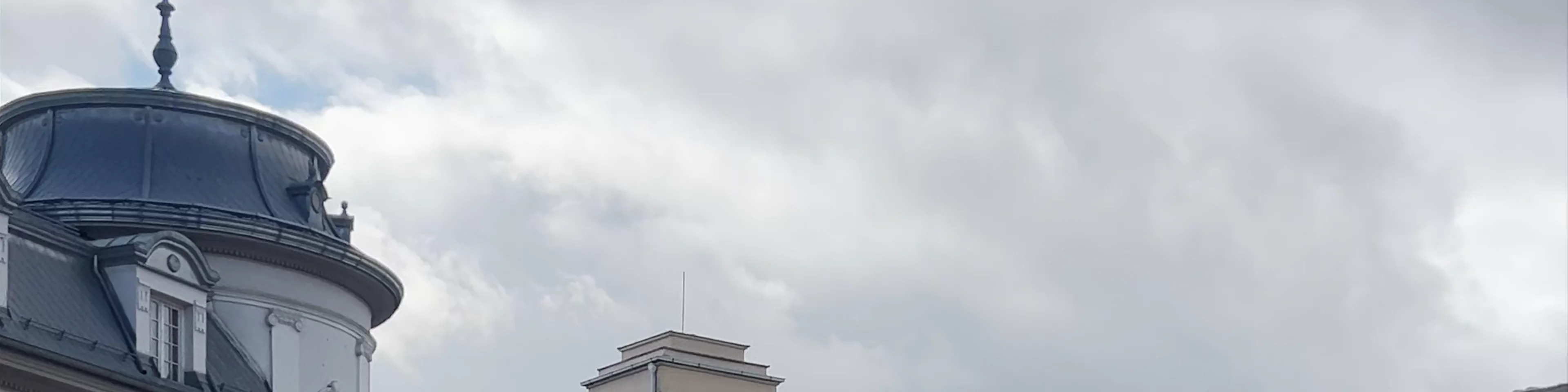 Sheshi "Skënderbeu"