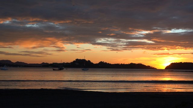 Sunrise in Costa Rica 