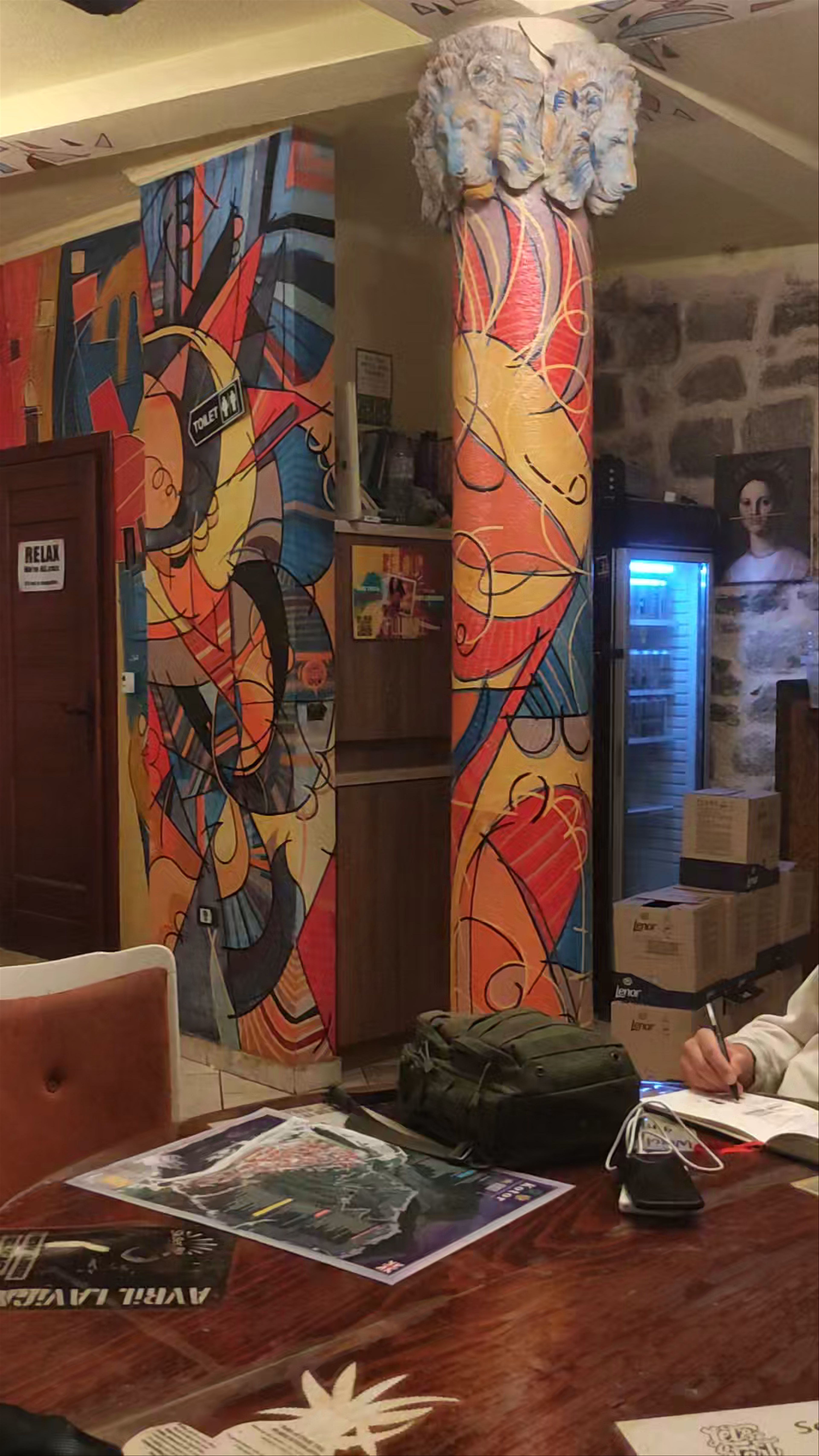 Hostel Old Town Kotor: Artistic Vibes and Cozy Corners