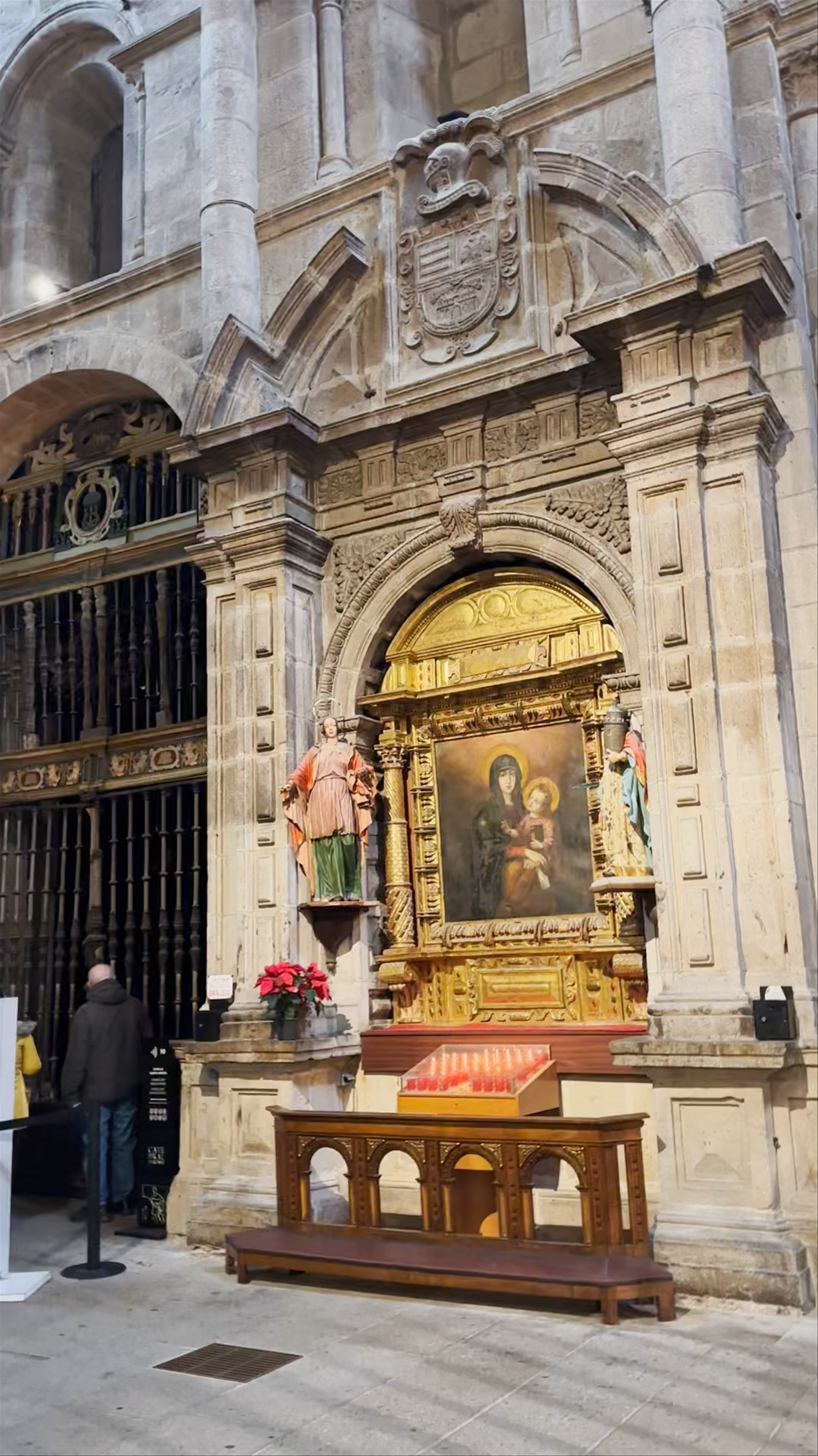 Fachada norte da catedral de Ourense